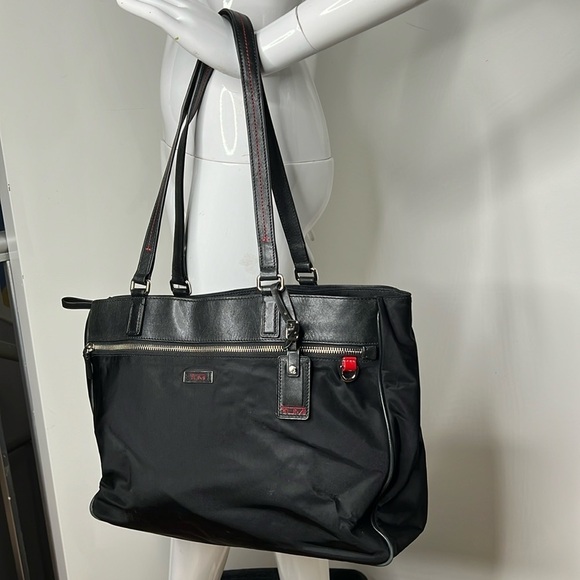 Tumi Nylon and Leather Derby Business Tote Bag w/ Luggage Slip - Picture 1 of 12